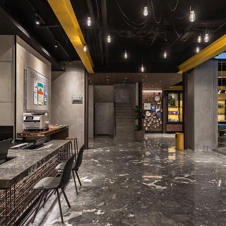 Hotel Leisure 台南行旅-巷弄潮旅 Exterior photo
