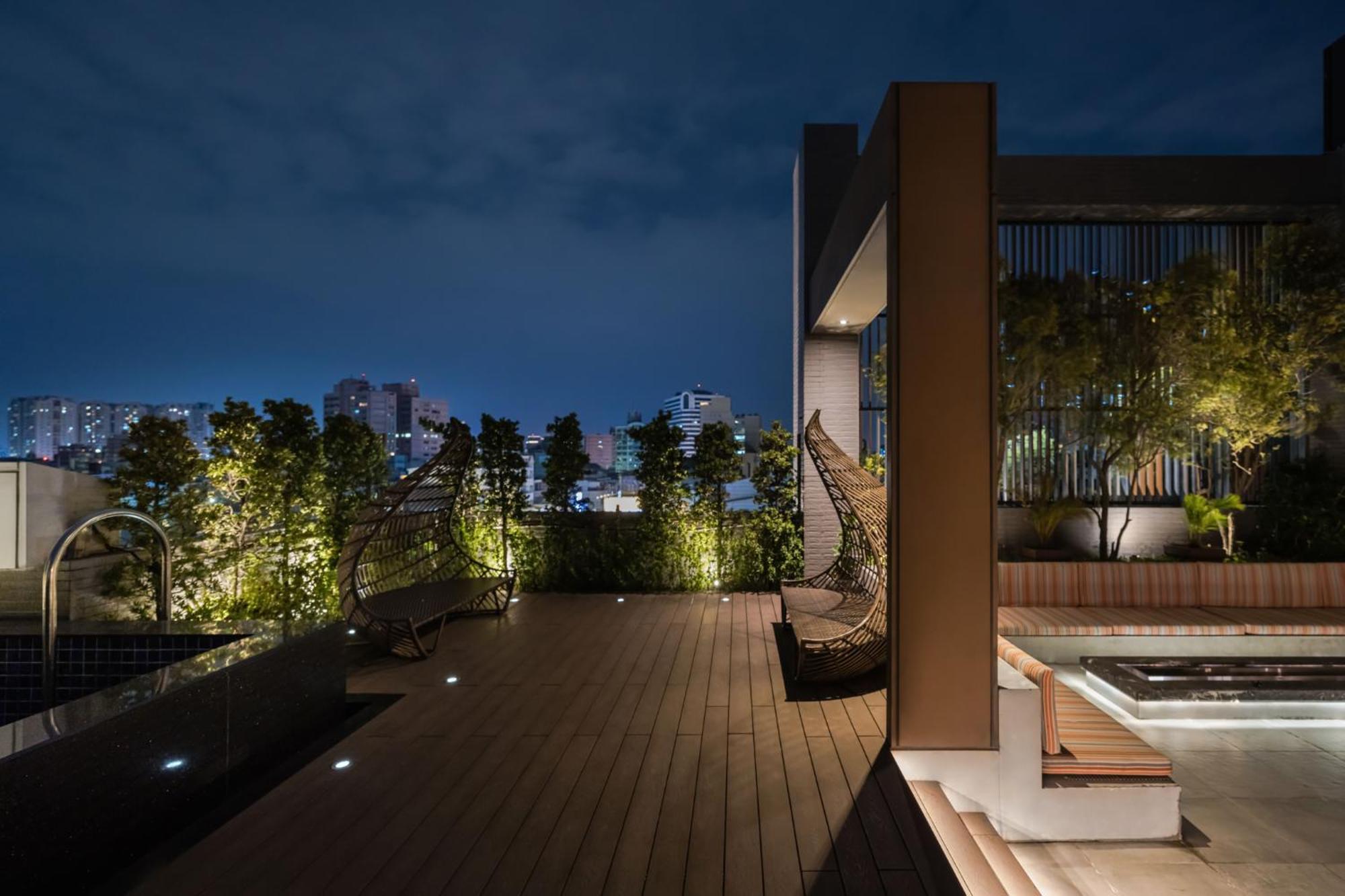 Hotel Leisure 台南行旅-巷弄潮旅 Exterior photo
