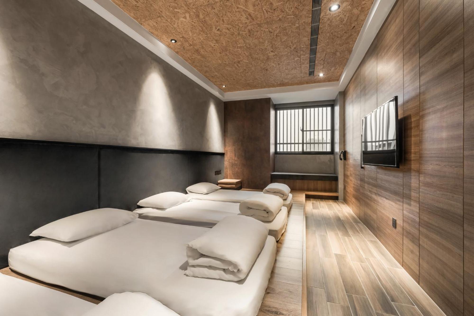Hotel Leisure 台南行旅-巷弄潮旅 Exterior photo