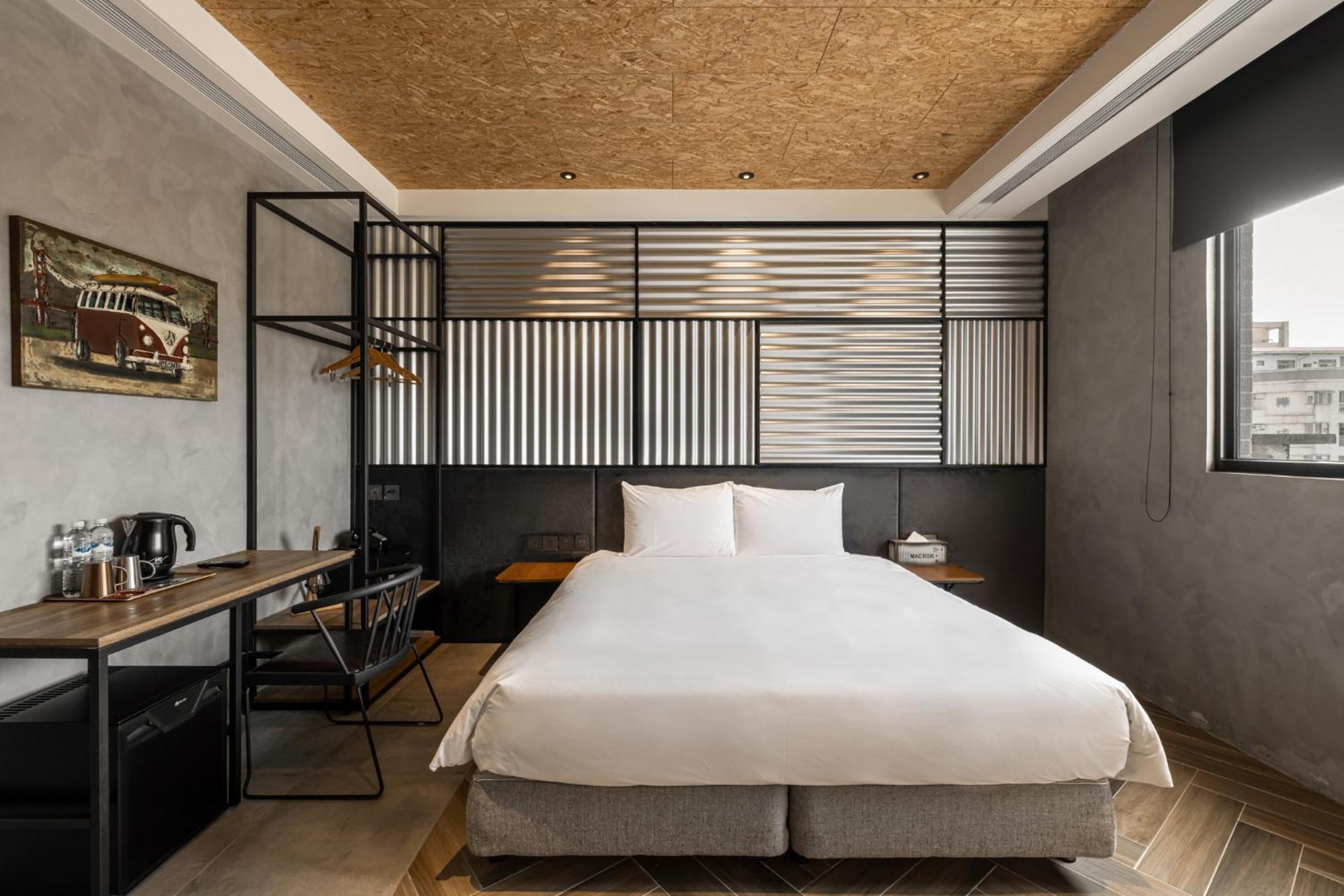 Hotel Leisure 台南行旅-巷弄潮旅 Exterior photo
